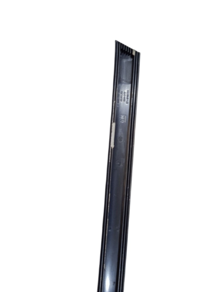 Friso Porta Dianteira Direita Celta 7