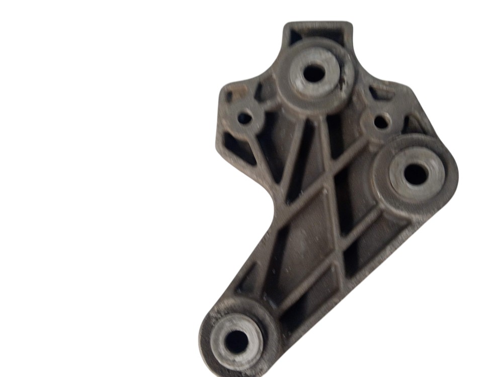Suporte Da Válvula Egr S10 2.8 2011 3