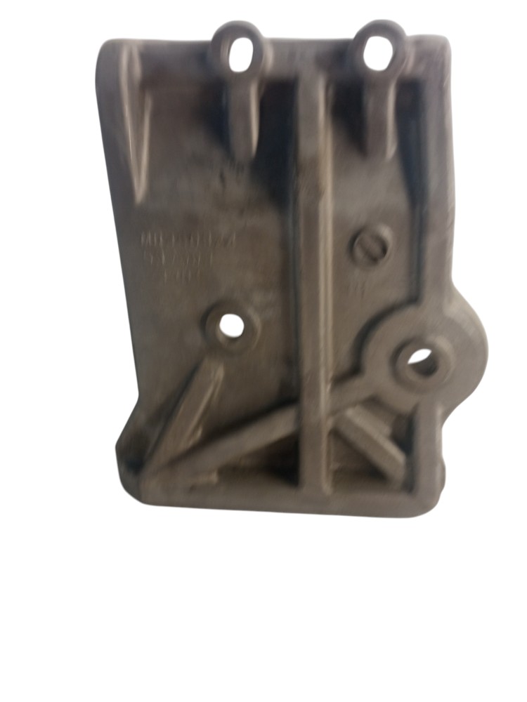 Suporte Compressor Ar Condicionado Pajero Tr4/pajero Io 2.0