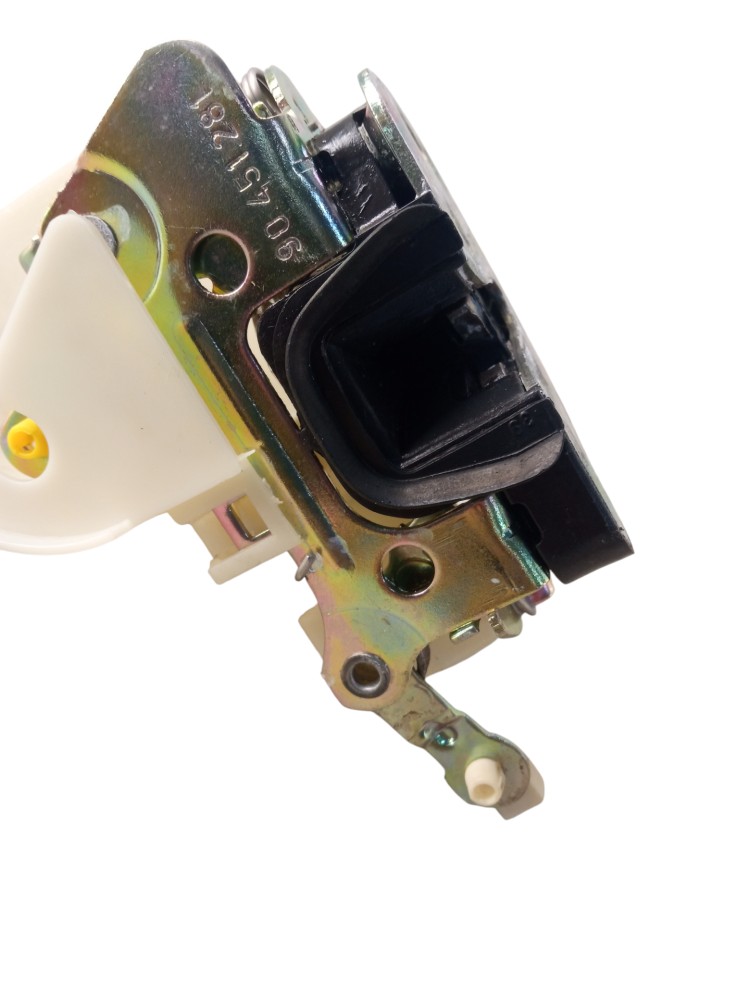Fechadura Da Porta Lado Esquerdo Dianteiro Corsa 2010