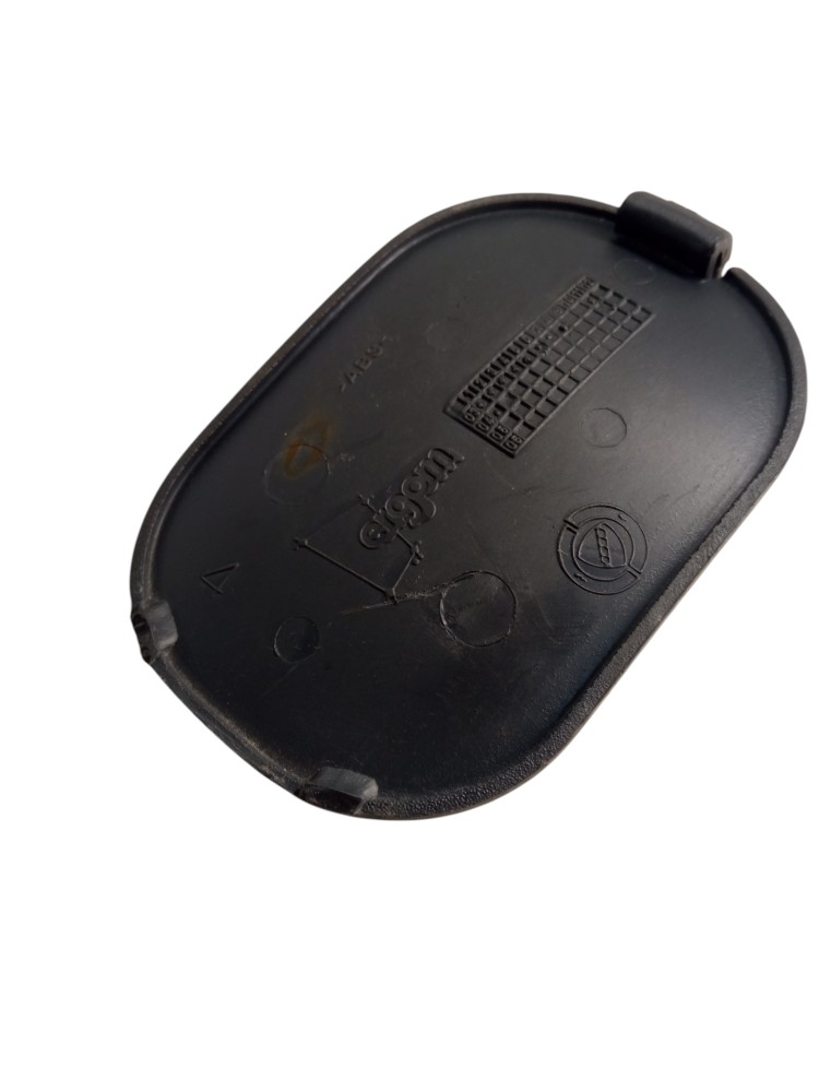 TAMPA DE PARAFUSO DA LANTERNA TRASEIRA FIAT SIENA 2010 6