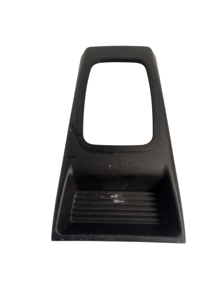 Moldura Do Console Central Pajero Tr4/pajero Io