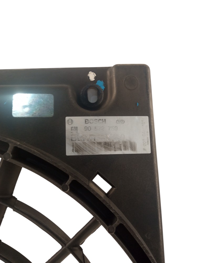 DEFLETOR VENTOINHA GM ASTRA 2003 9