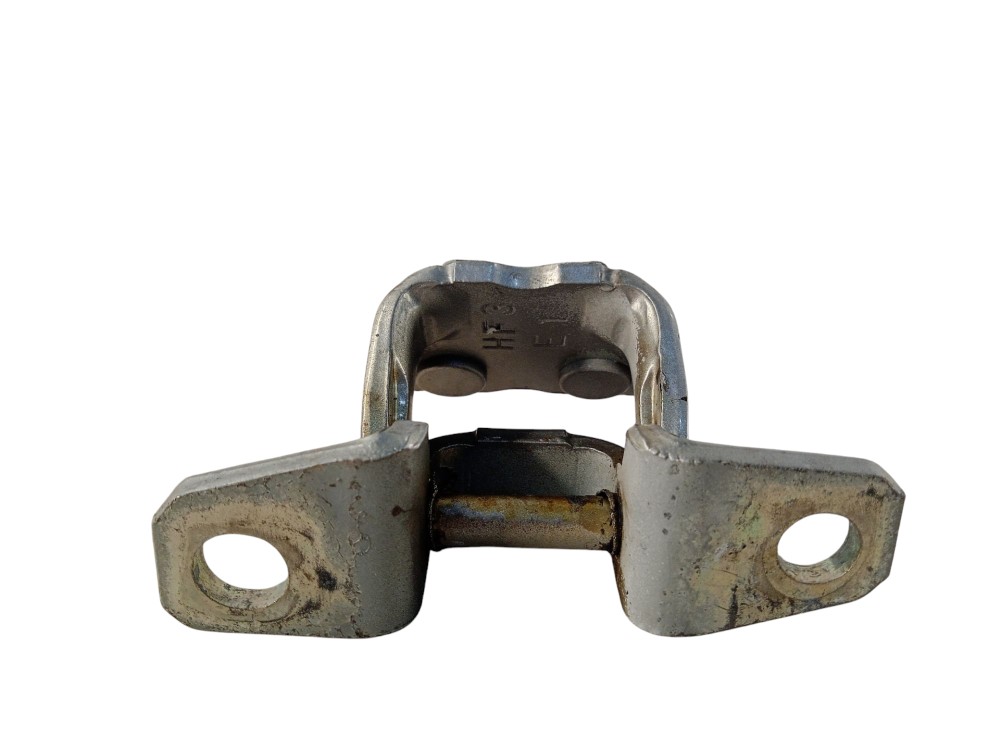 Dobradiça Porta Traseira L200 Triton 2008/2013