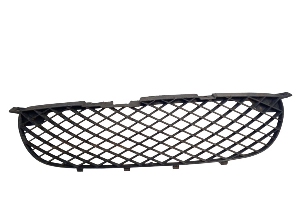 GRADE PARA-CHOQUE DIANTEIRO GM CORSA CLASSIC 3