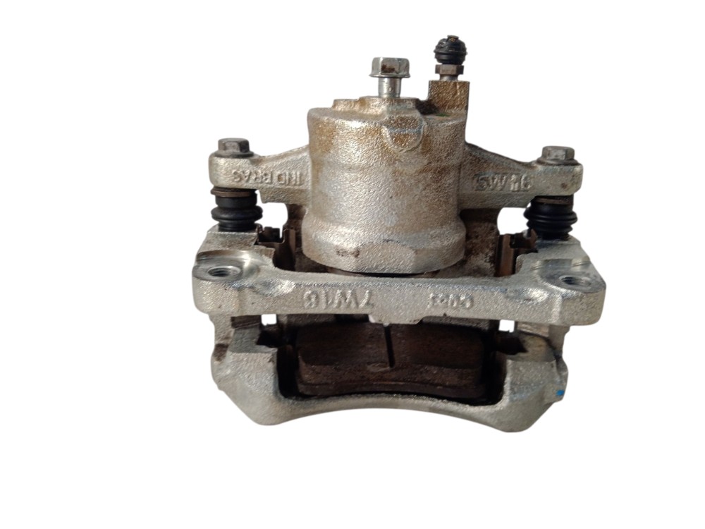 PINÇA DIANTEIRO DIREITO TOYOTA ETIOS 1.5