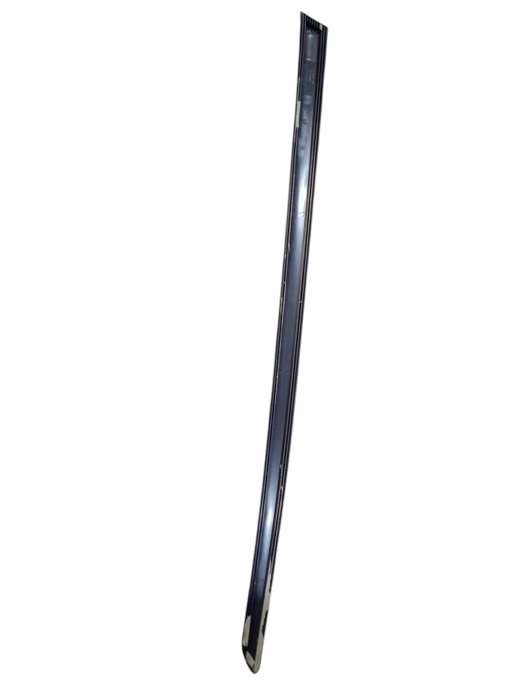 Friso Porta Dianteira Direita Celta 5