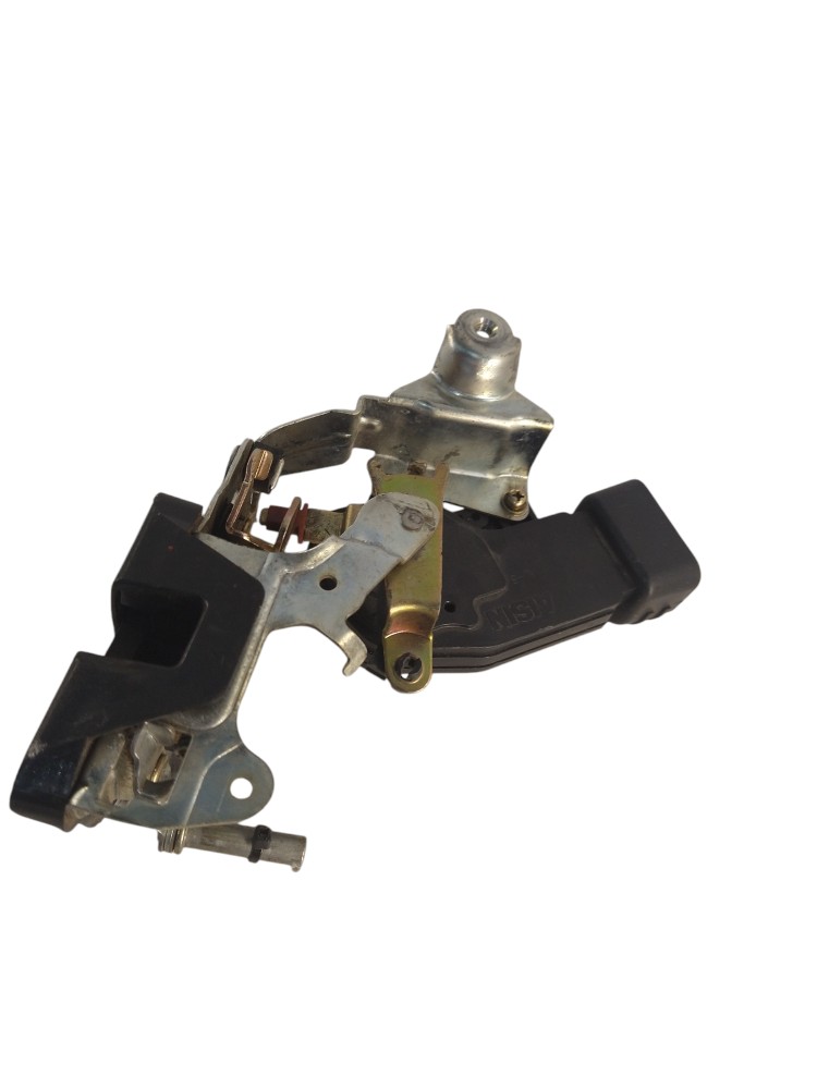 Fechadura Da Porta Dianteiro Esq Pajero Tr4 2008