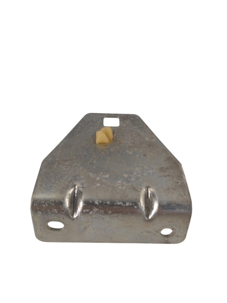 SUPORTE FORRO DE PORTA DIANTEIRO DIREITO PAJERO TR4 4