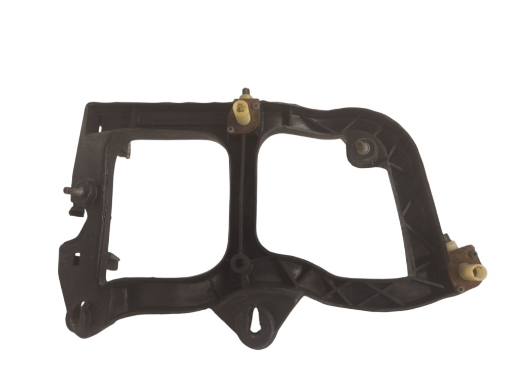 Suporte Farol Esquerdo Gm S10/blazer 4