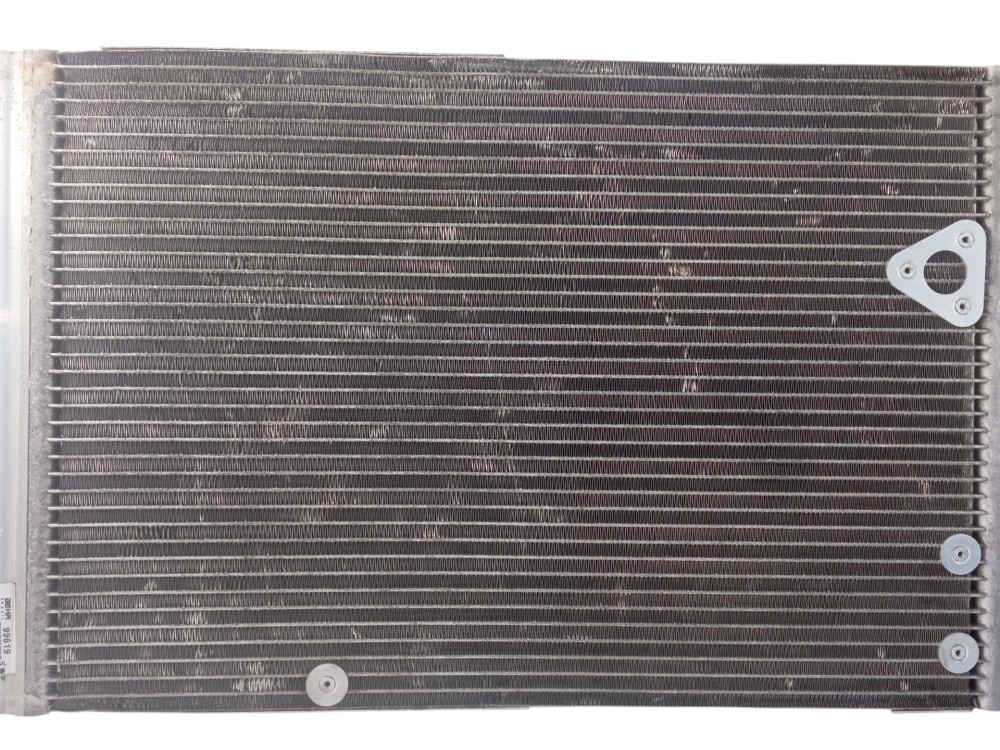 CONDENSADOR GM ASTRA 2003 8