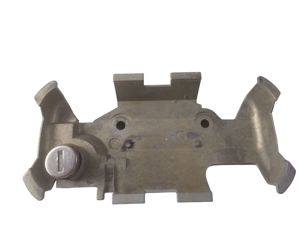 Suporte Maçaneta Dianteiro Direita Gm Corsa Classic/corsa 2