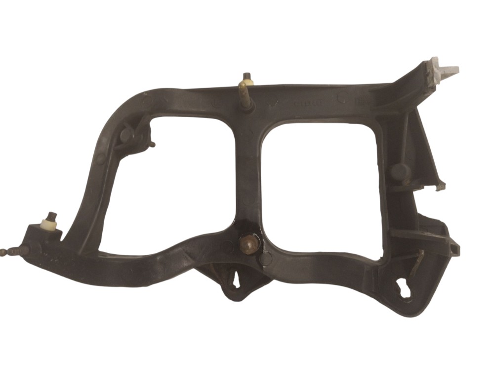 Suporte Farol Esquerdo Gm S10/blazer 3