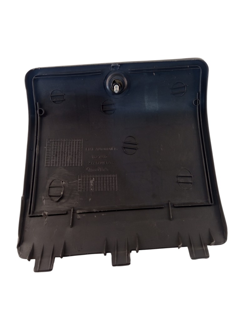 TAMPA CAIXA DE FUSIVEIS FIAT UNO 2008