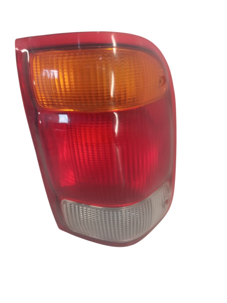 LANTERNA DIREITO FORD RANGER 2