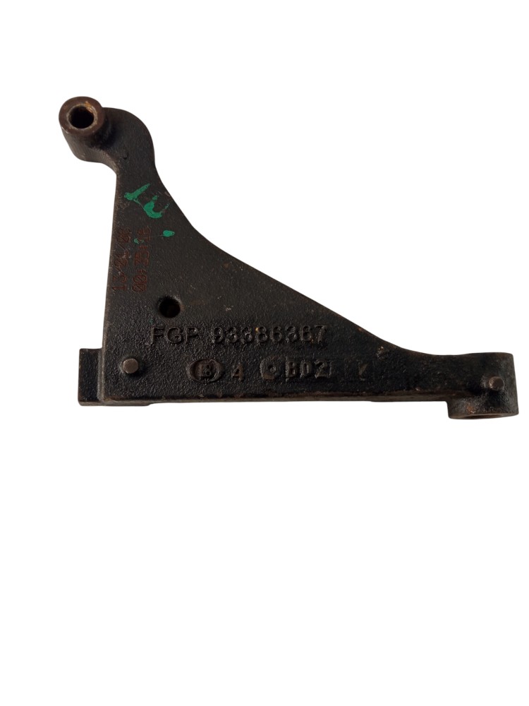 SUPORTE DO ALTERNADOR MERIVA 2007 2