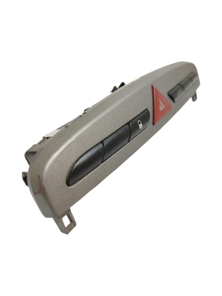 Botão Pisca Alerta Peugeot 308 408 2011 a 2016 10020859 9