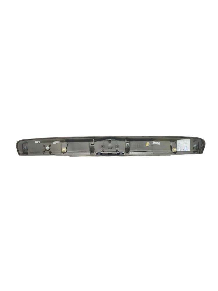 Moldura Friso Tampa Tras Nissan Versa Sl 2013 848103kc1a Prata/cinza 6