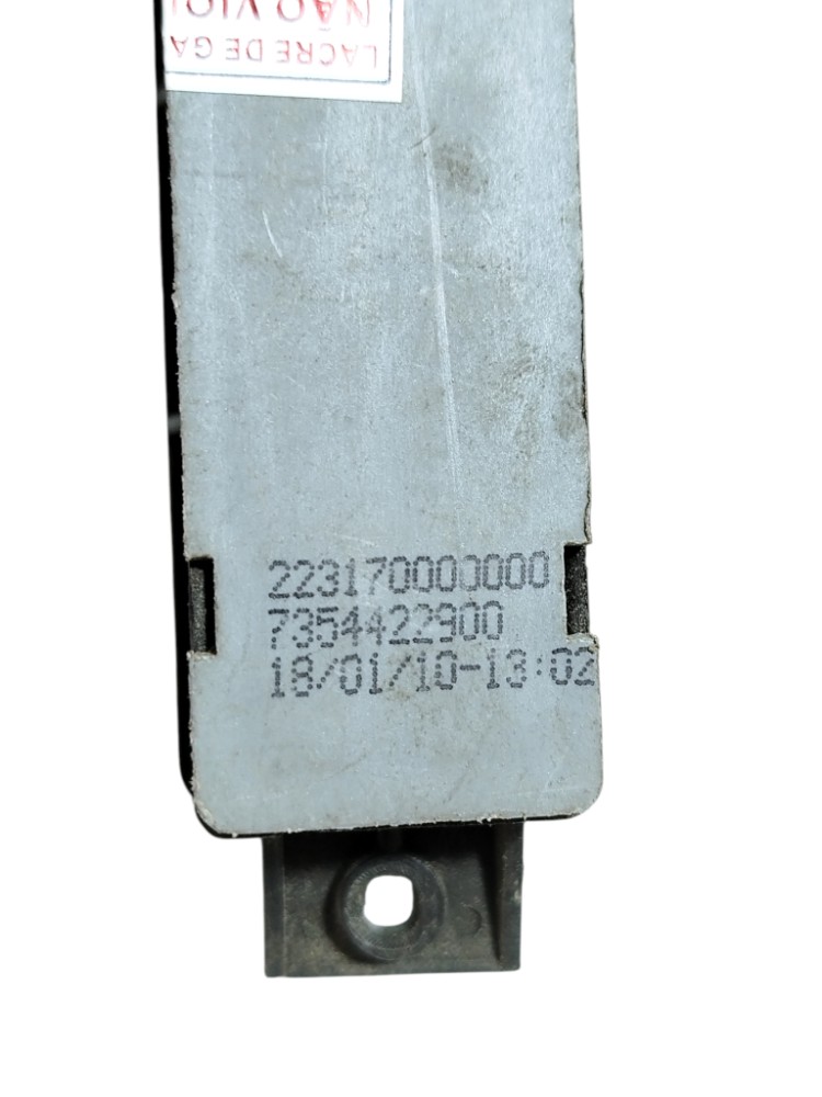 Botão Pisca Alerta Desembaçado Fiat Punto Linea 2009 7354420 2