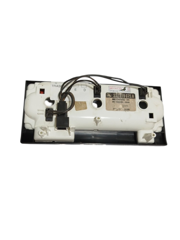 Moldura Comando Ar Volkswagen Gol 1000 1995 377819075A 5