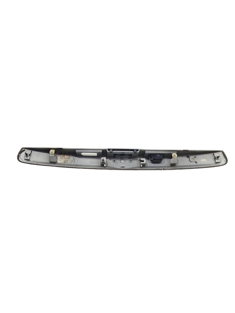 Moldura Aplique Tampa Traseira Nissan Versa 1.6 Sv 2012 4