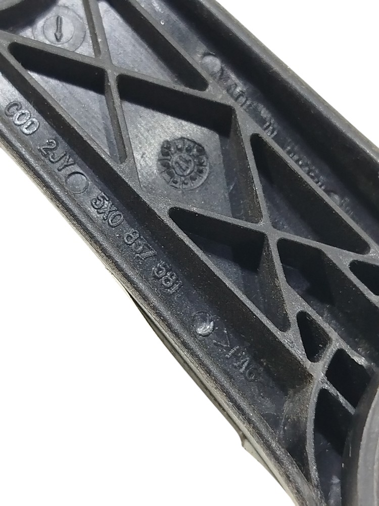 Manivela Vidro Tras Direito Vw Voyage 1.6 2018 5×0837581 Preto 3