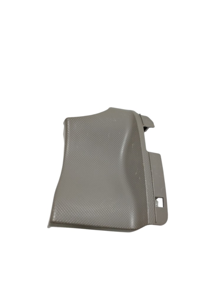 Acabamento Inferior Direit Painel Renault Sandero 8200606526