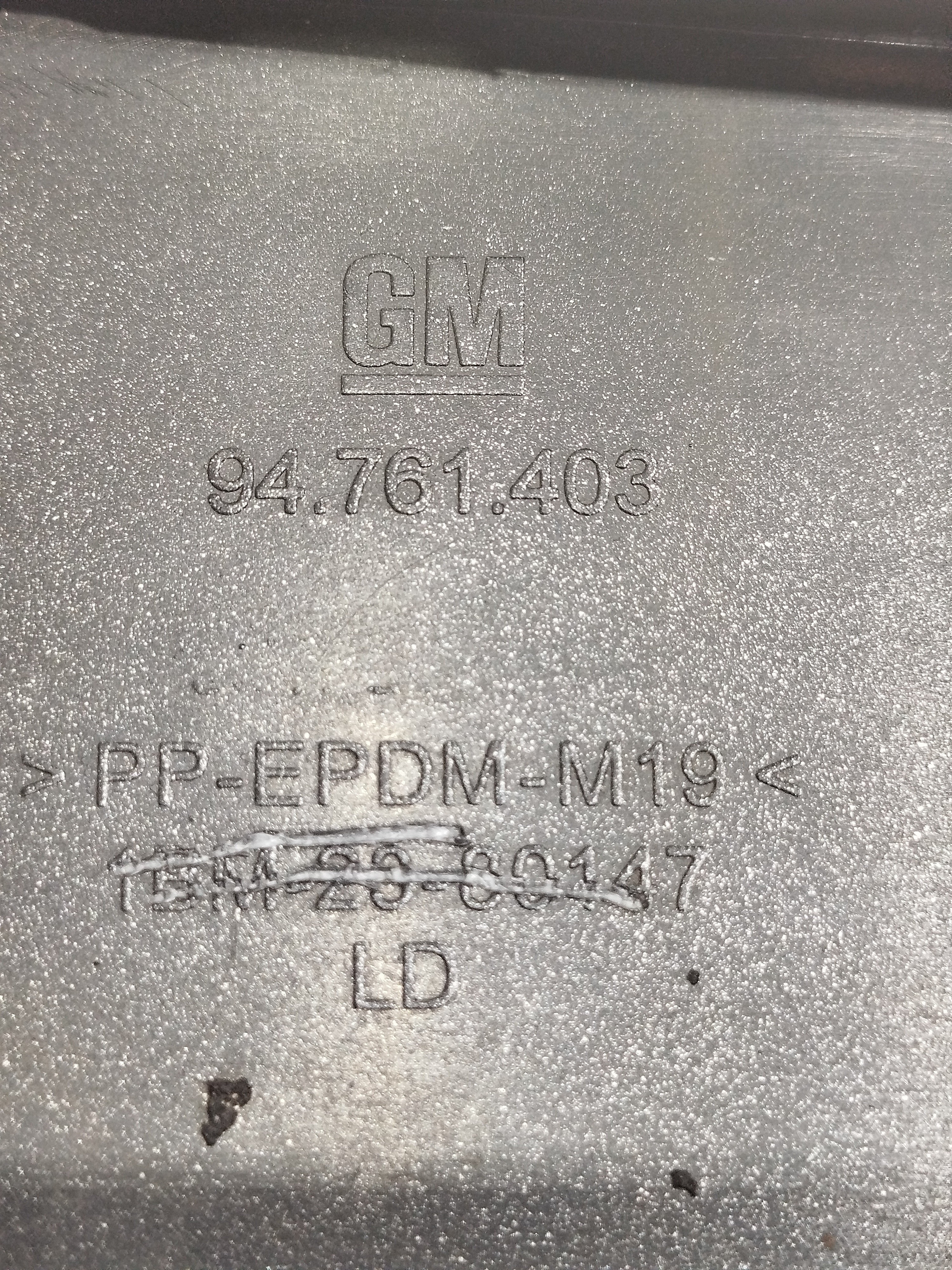 Ponteira Parachoque Traseiro Dir Gm Montana 2013 Detalhe 4