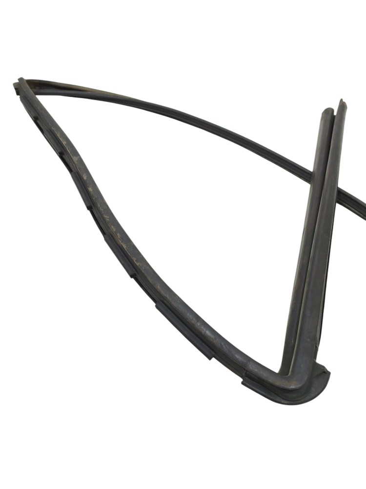 Borracha Canaleta Porta Traseira Esquerda Nissan Versa 2012 3
