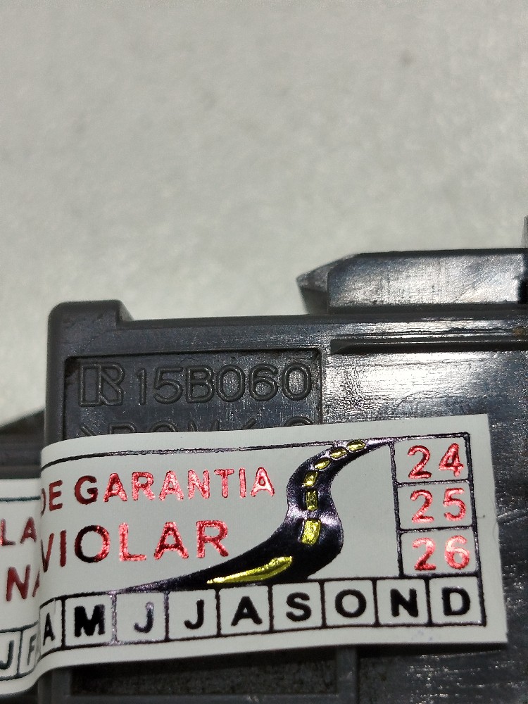 Botão Pisca Alerta Toyota Etios 2018 15b060 5