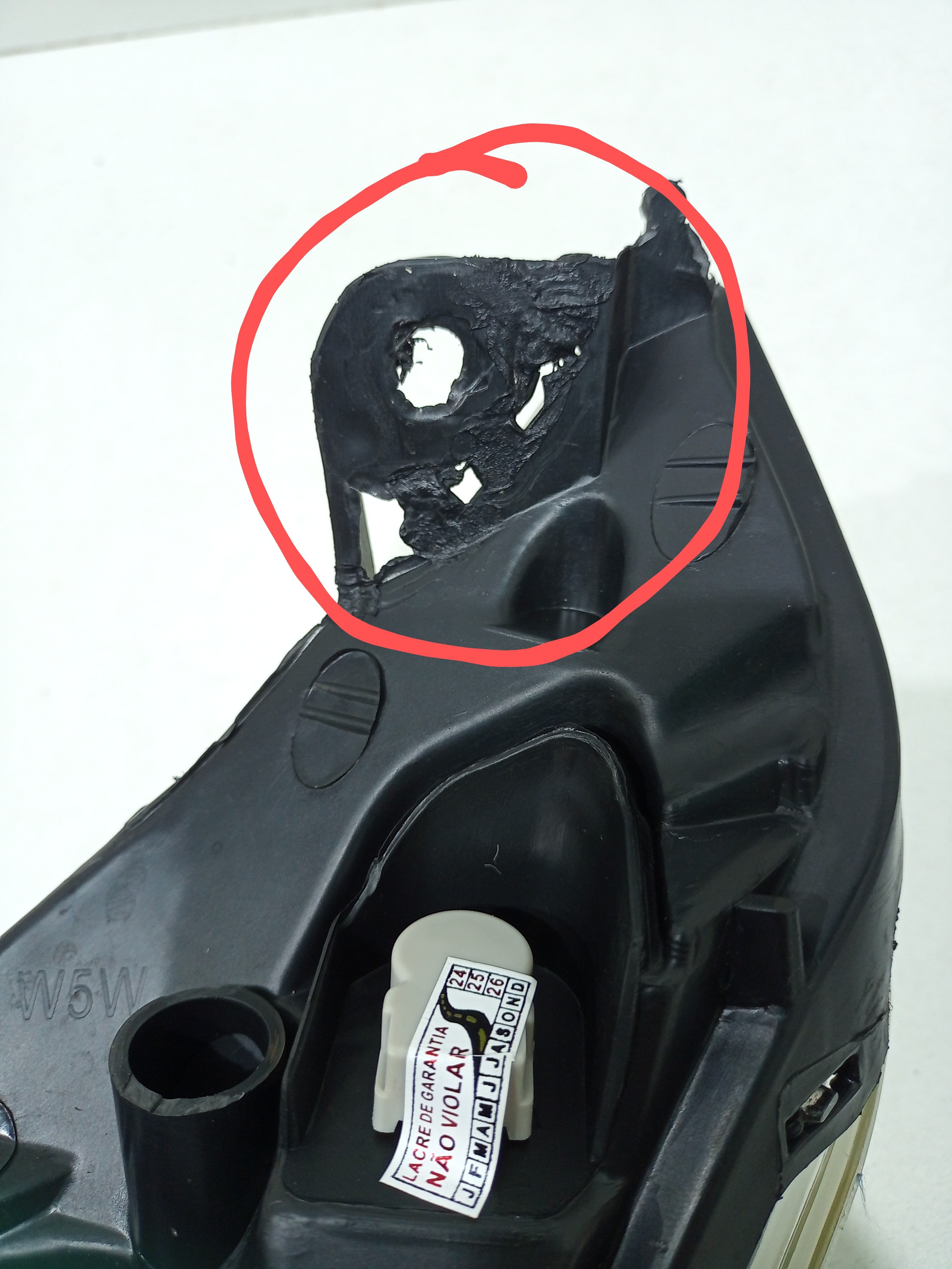 Farol Citroen C4 Tyc Lado Direito Paralelo Detalhe  Direito 4