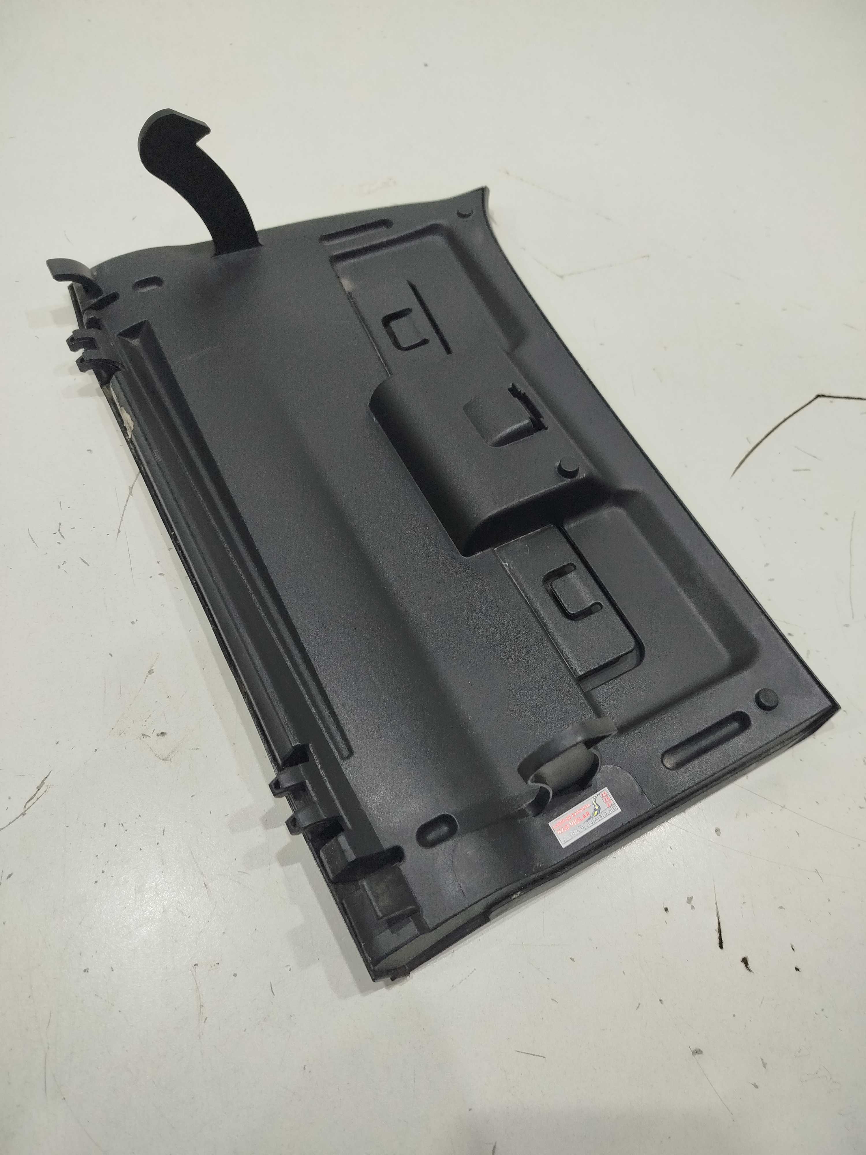 Tampa Porta Luvas Nissan Versa V Drive 2020/21 Original 2