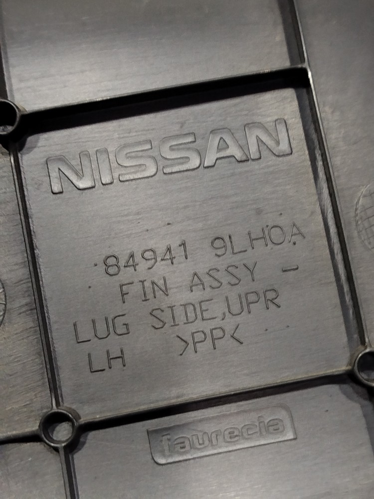 Suporte Bagagito Acabamento Esquerd Nissan March 2017 3