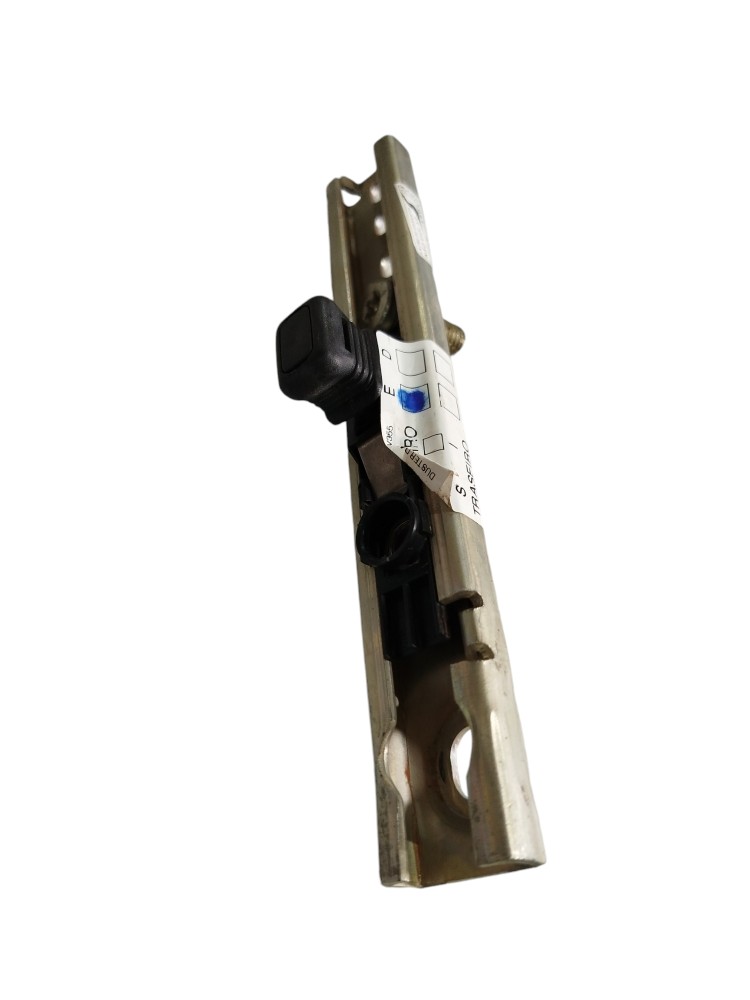 Regulador Altura cinto Dianteiro Esquerdo Duster 2.0 2015 2