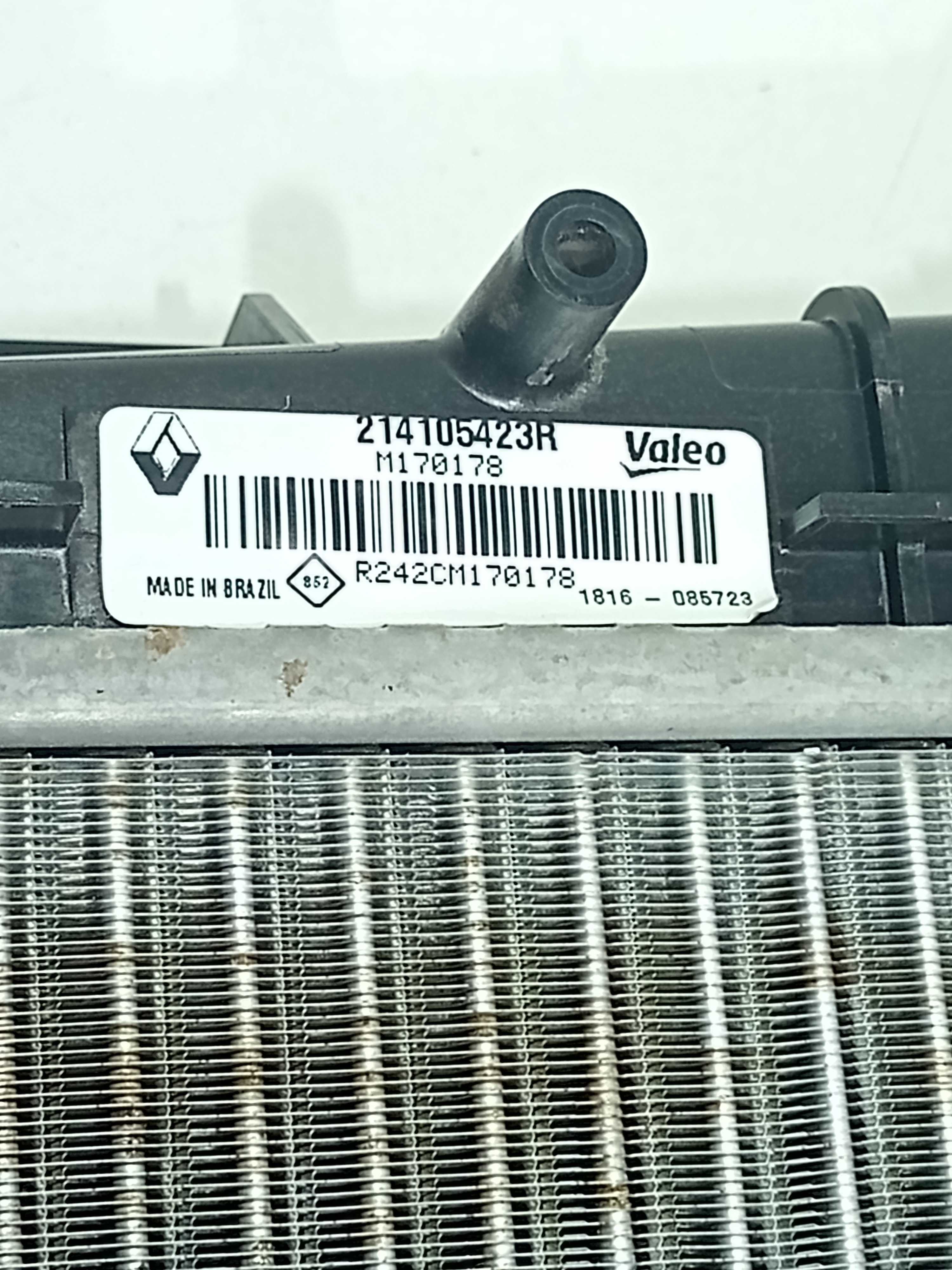 Radiador Água Motor Renault Sandero 1.0 16v 2016 Detalhe 4