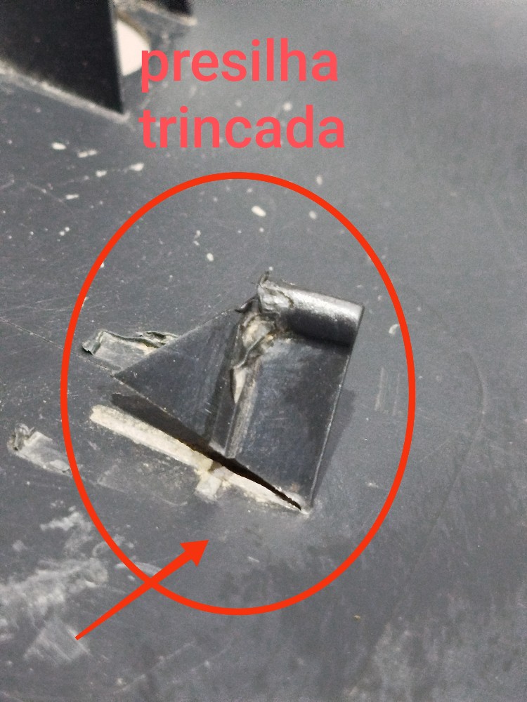 Moldura Inferior Coluna Volante Sandero 2008 8200836098 5