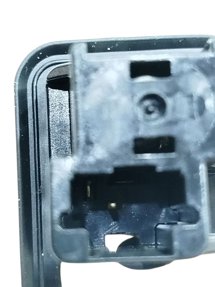 Par Interruptor Abertura Porta March 1.0 3cc A 2017 3