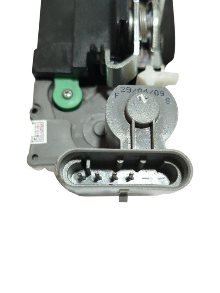 Fechadura Elétrica Porta Traseira Direita Fiat Siena 2002 2