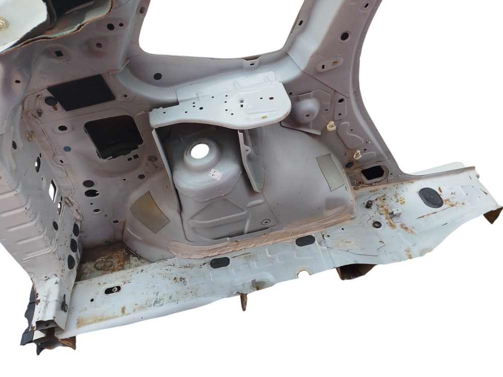 Lateral Traseira Esquerda Duster 4×4 2.0 2015 8