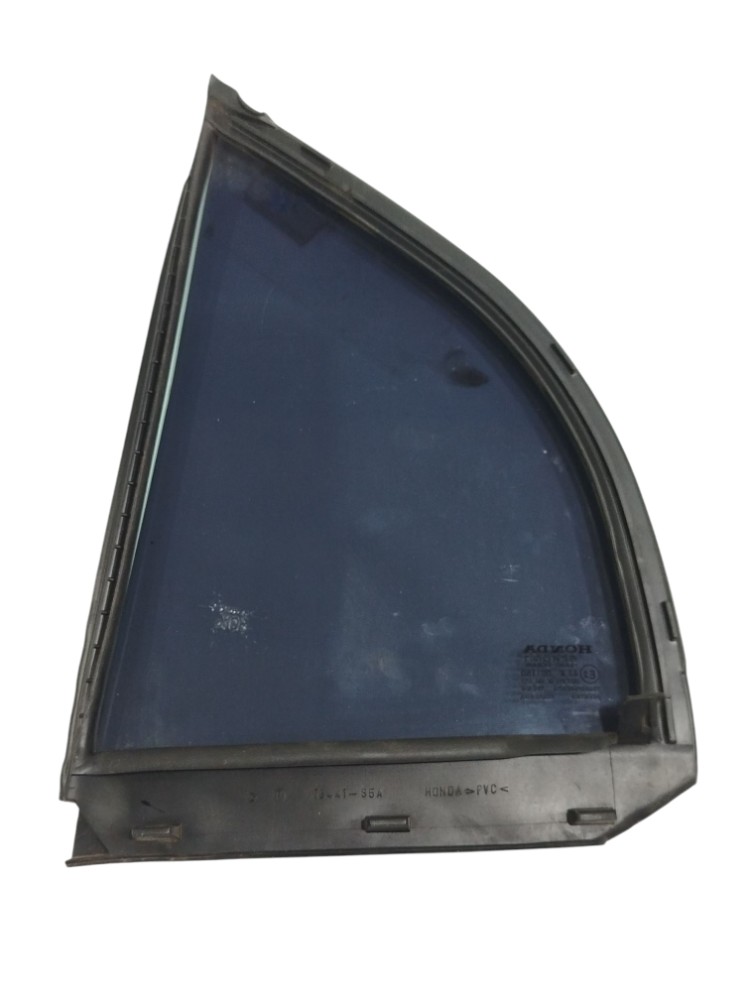Vidro Fixo Vigia Traseiro Direito Civic 2002  43r001150 2