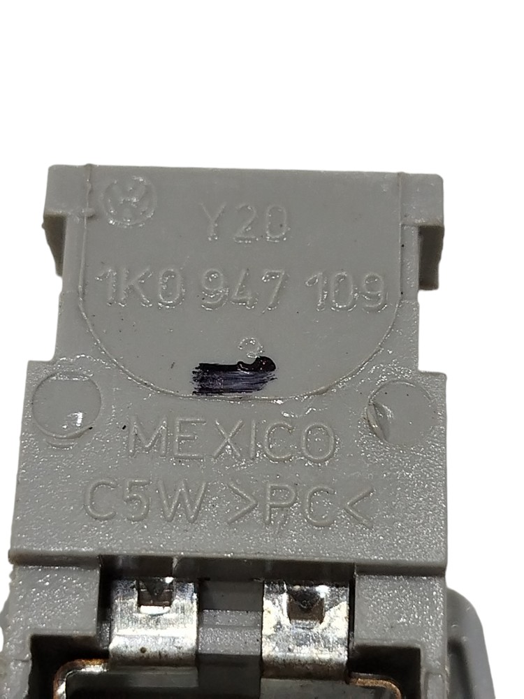 Luz Cortesia Teto Vw Polo Virtus 2021 1k0947109 1k0947109 3