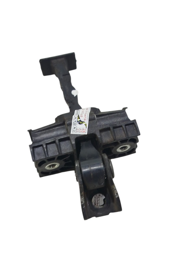Limitador Porta Dianteira Esq Voyage 1.6 2018 2