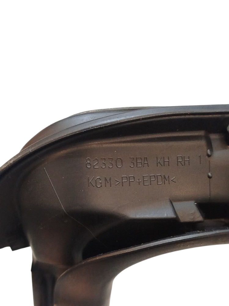 Canaleta Vidro Porta Tras Direita Nissan Versa 2013 3