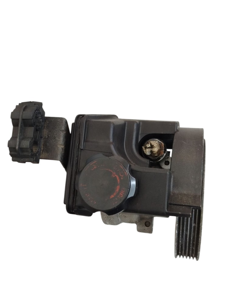 Bomba Direção hidráulica reservatório Peugeot 206 1.4 2005 4