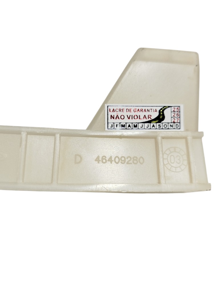 Suporte Guia Vidro Dianteiro Direito Fiat Strada 2003 2