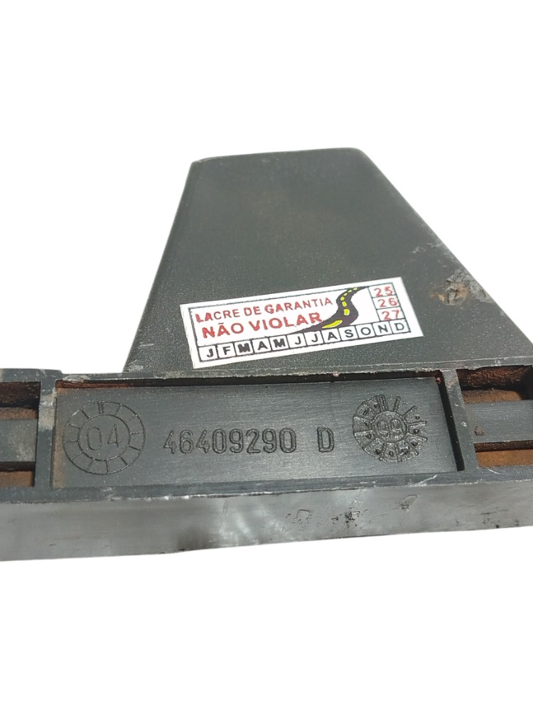 Suporte Guia Vidro Diant Direito Fiat Palio Estrada 46409290 2