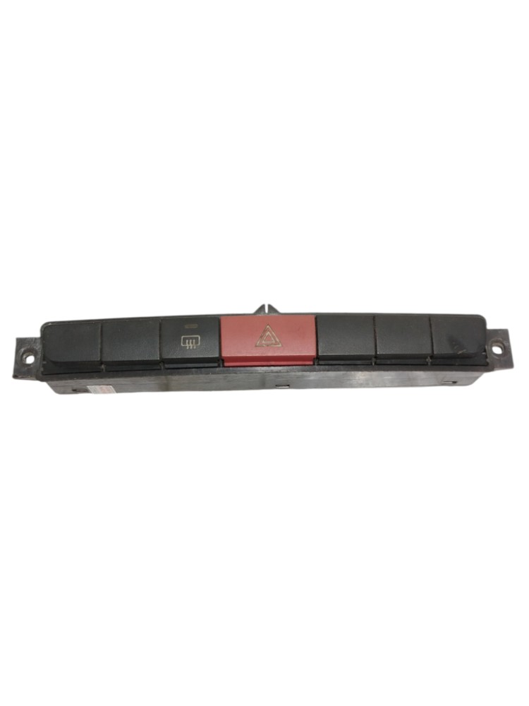 Botão Pisca Alerta Desembaçado Fiat Punto Linea 2009 7354420 9