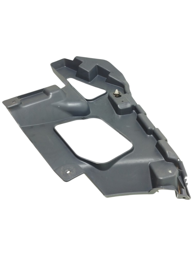 Suporte Guia Esquerdo Parachoque Traseiro Renault Megane 5