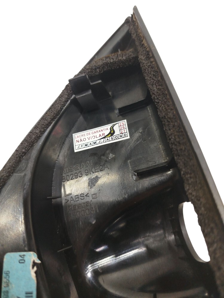 Moldura Interna Retrovisor Nissan Versa V Drive 2020 3
