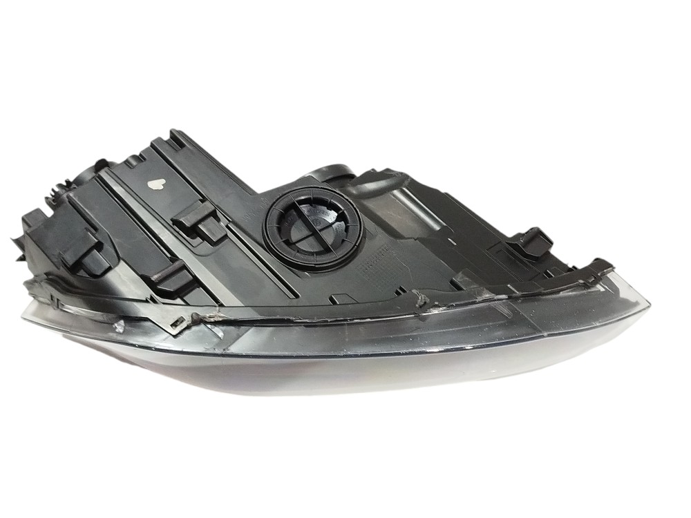 Farol Esquerdo Vw Polo Virtus 2021 Com Detalhe 5